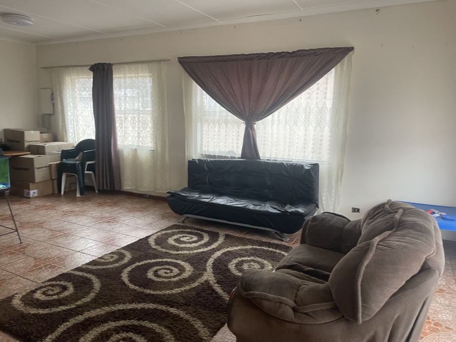 3 Bedroom Property for Sale in Braelyn Eastern Cape